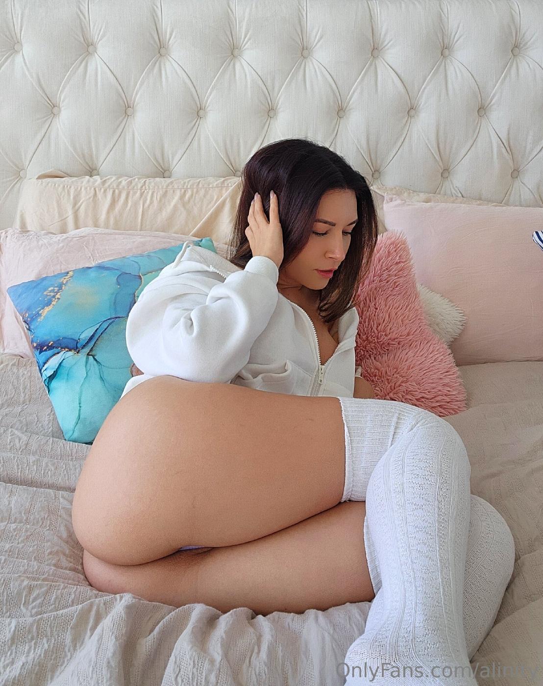alinity nude cozy sweater ppv onlyfans set leaked rwgcuv