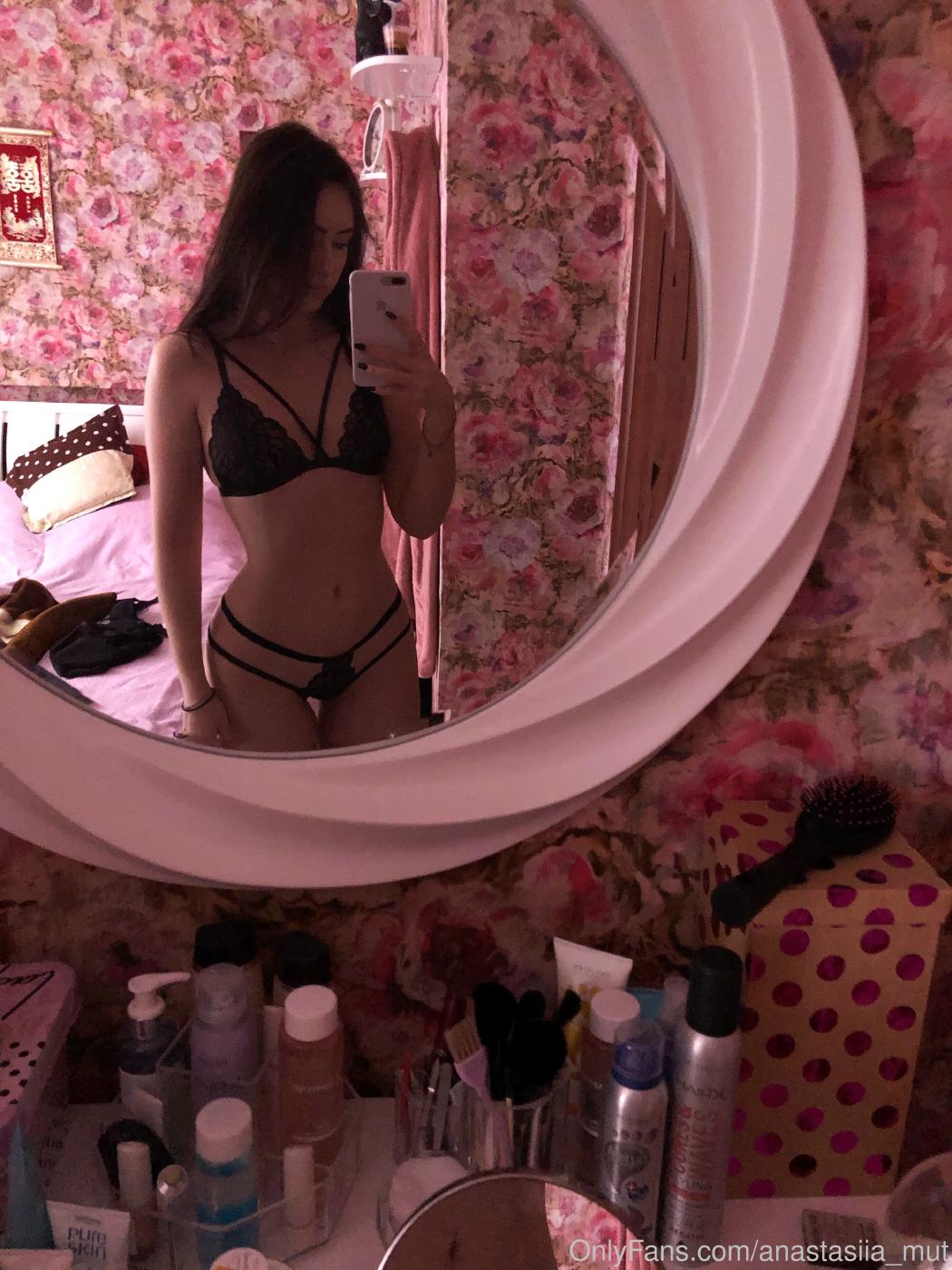 anastasia mut black thong lingerie onlyfans set leaked pxhbhu influencersgonewild